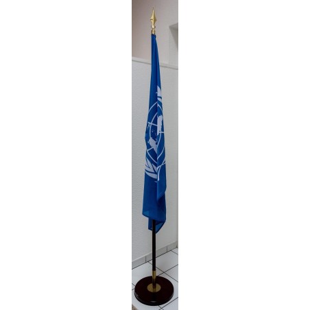 Socle , mats , porte drapeaux pour ambassade